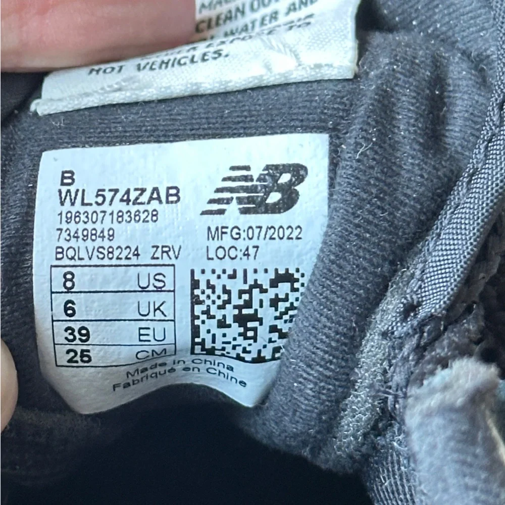 New Balance 574 Black and White Platform Sneakers - Picture 10 of 10